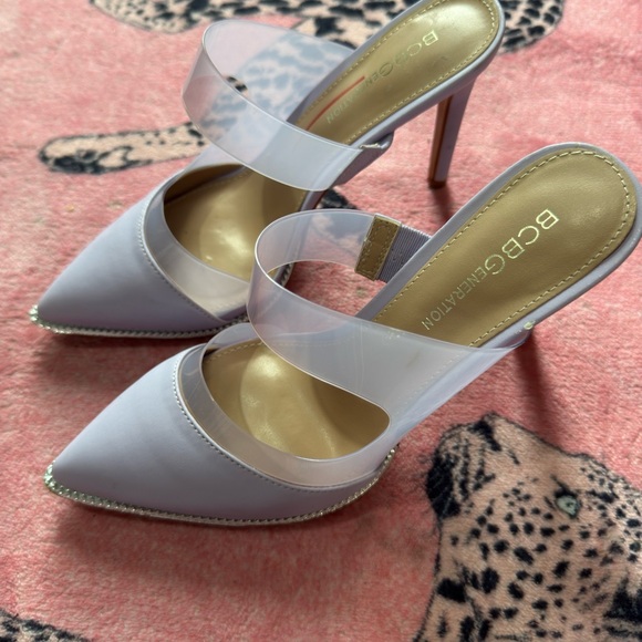 BCBG Lavender Women's Heels Sz 6.5 - Picture 3 of 6